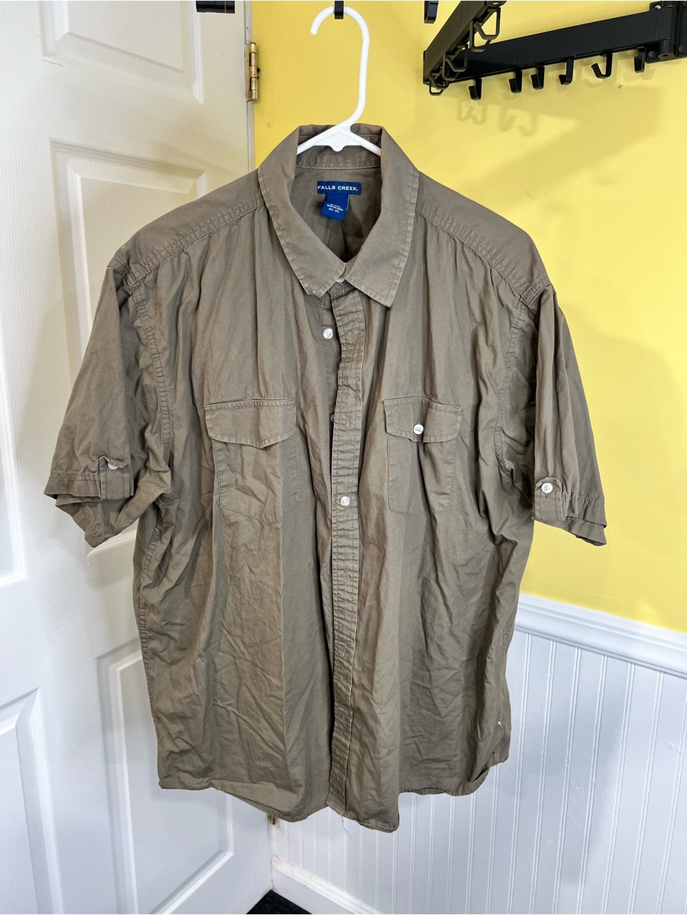 Falls Creek Olive Green Short Sleeve Button-Up Shirt